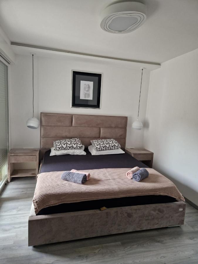 Apartment Illaria リエカ エクステリア 写真